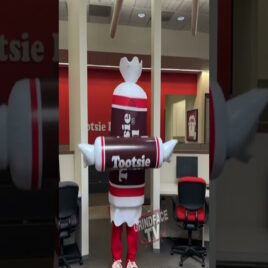 Follow @iamGrindFace ‼️#grindfacetv #diddy #tootsieroll #cassie